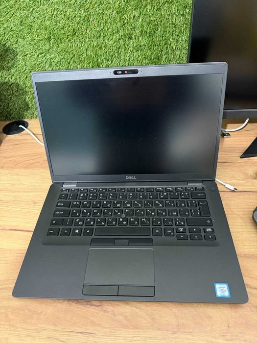 Dell Latitude 5400 Intel i7-8665U, 16GB RAM, 256GB SSD
