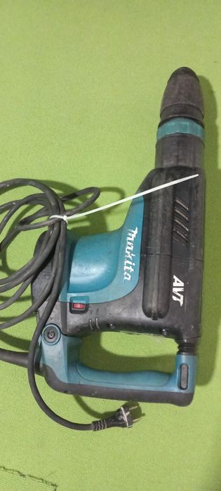 Makita / hm 1213 c