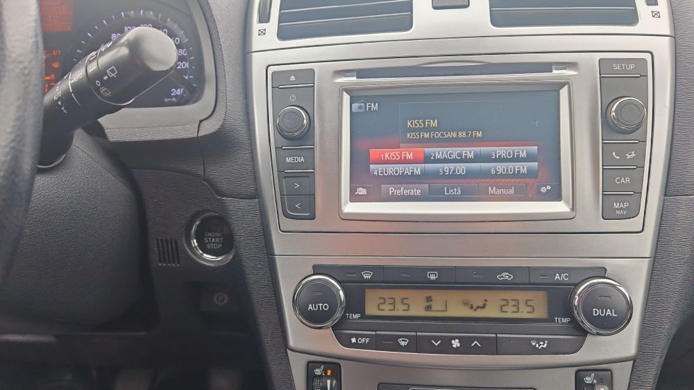 Toyota Avensis T27 2.0d 124 cp