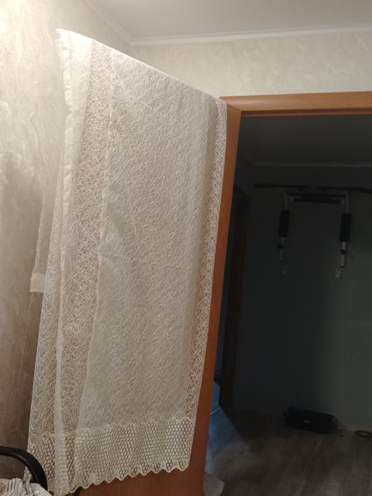 продам шторки 2 новые 1 б/у