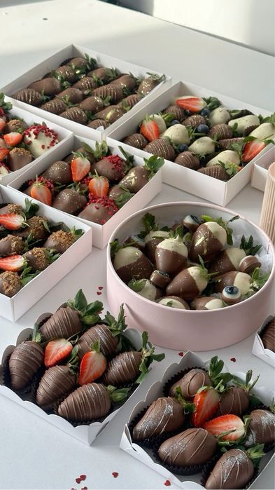 клубника в шоколаде