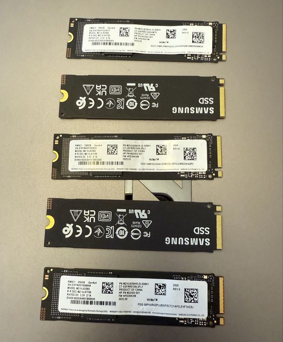 Ssd Samsung laptop NVMe M2 256GB stocare CA NOU !