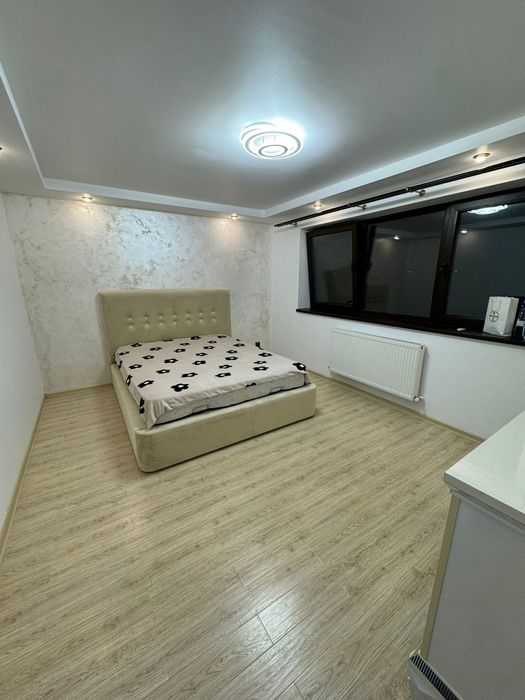 Tapitez scaune banci capete pat sau tot patul