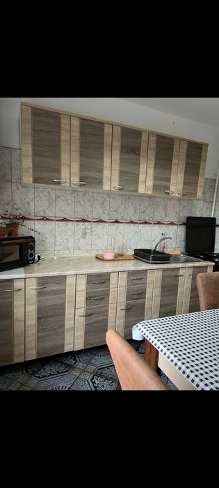 Apartament de închiriat