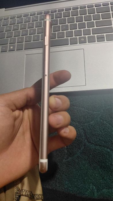 Iphone 7plus sotiladi. 350 ming kelishamiz