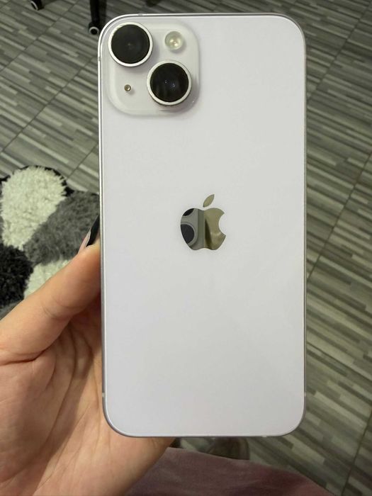 iPhone 14 128GB, 81% baterie