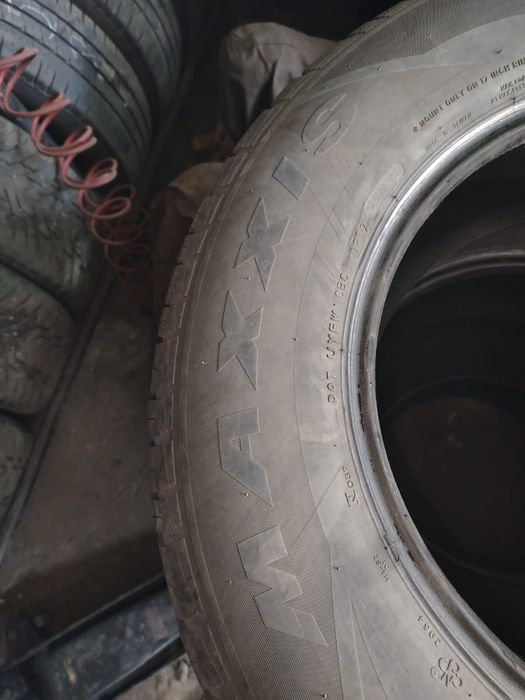 Продам шины в хорошем состаяни