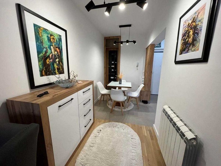 Двустаен апартамент под наемв кв.Център