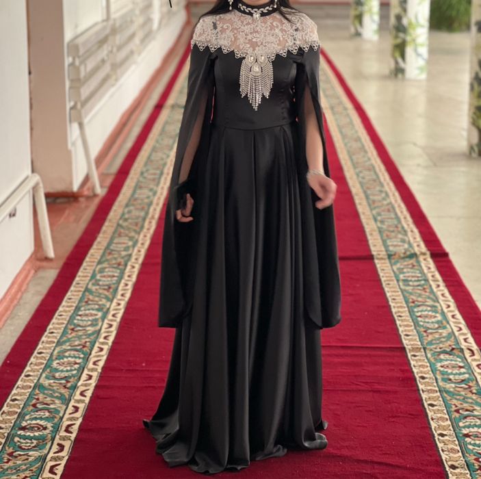 Красивый Вечерный платье продается