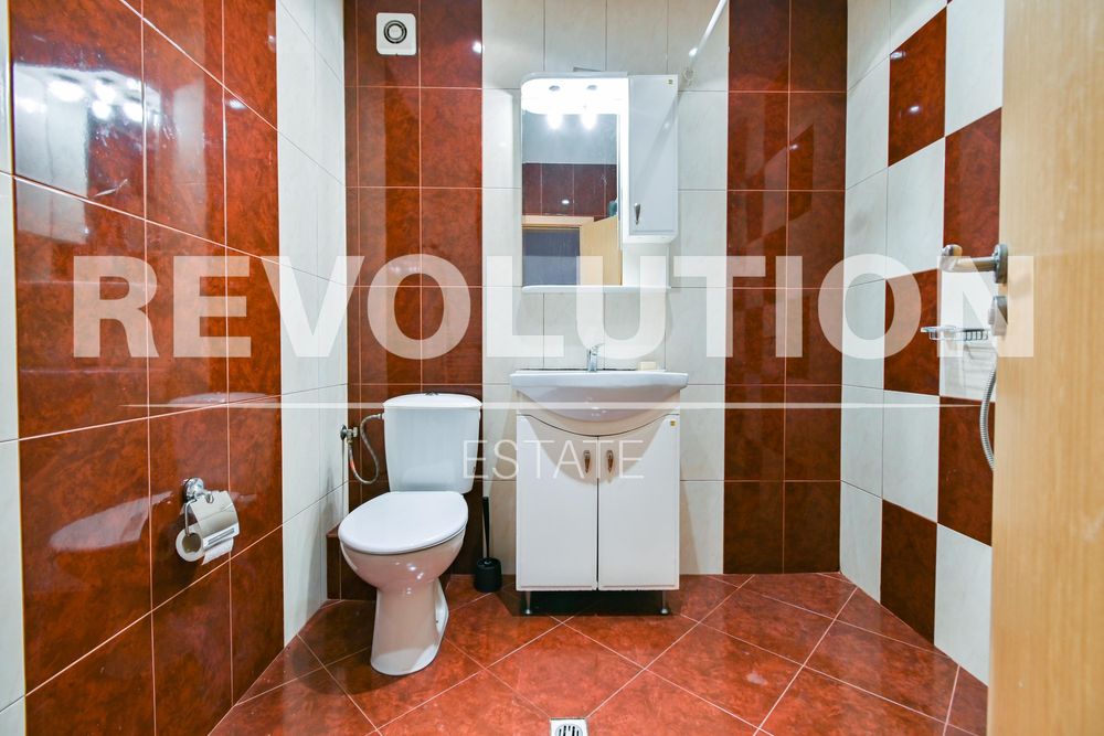 Дава се под наем Тристаен апартамент в София, Дианабад - 102 кв.м за 818 € - Снимка #8