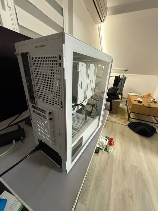 Геймърски компютър Ryzen 7 7700 / RTX 5060 Ti 16GB / 32GB DDR5 / 2TB NVMe