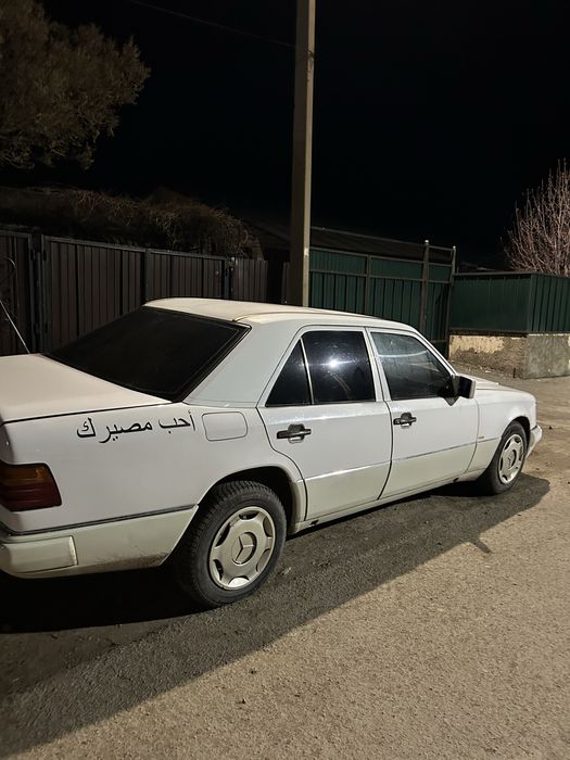 Mersedes 124 обьем 2.3