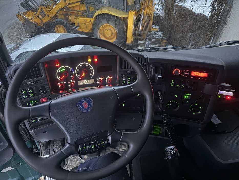 Scania R420. Basculanta 8x4