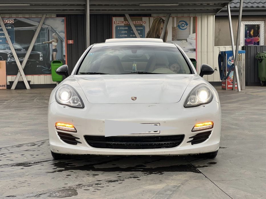 PORSCHE Panamera 0 — imagine 4