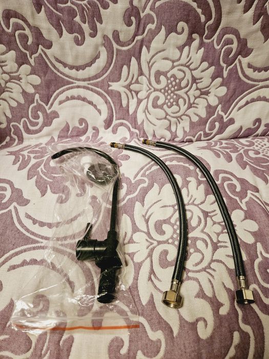 Смеситель для фильтрованой воды и шланги новые