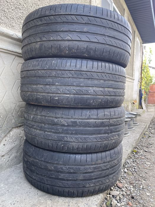Cauciucuri Continental 235 45 17