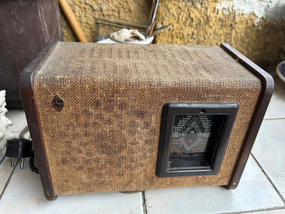 Радиоапарат Сиера.