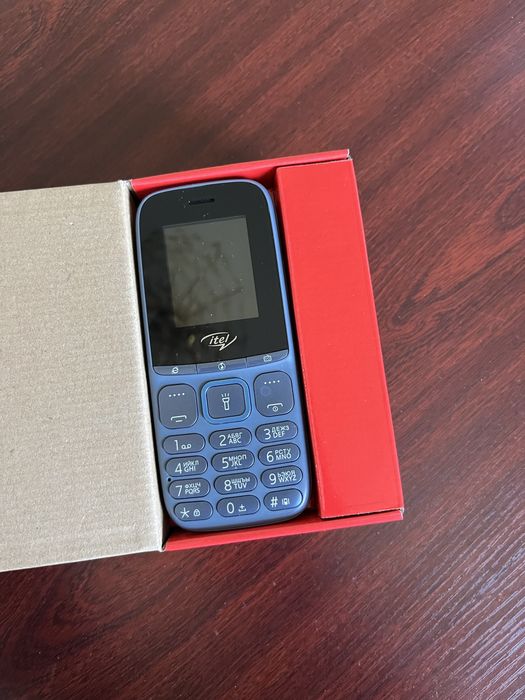 Мобильный телефон it2173