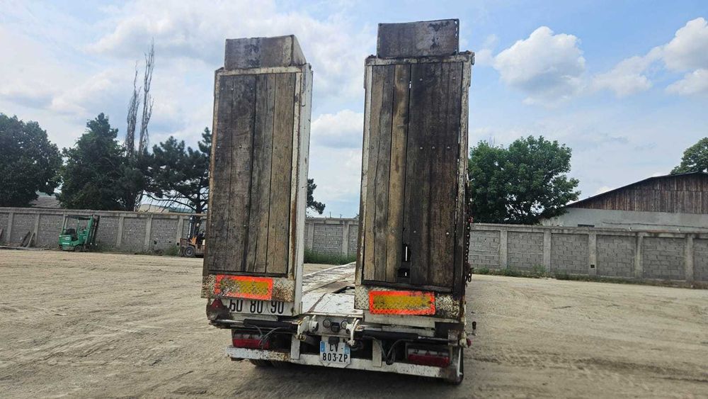 Trailer KAISER trei axe