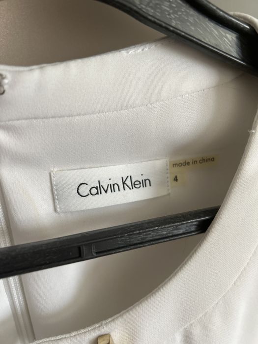 Платье деловое