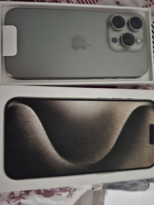 Айфон 15 про 256 аккумулятор 100