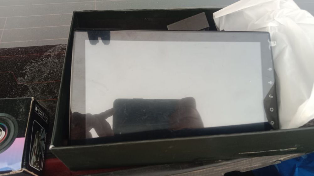 Продам андроид экран