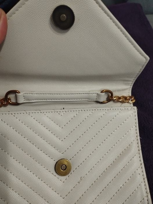 Новая 3000 тг, без торга