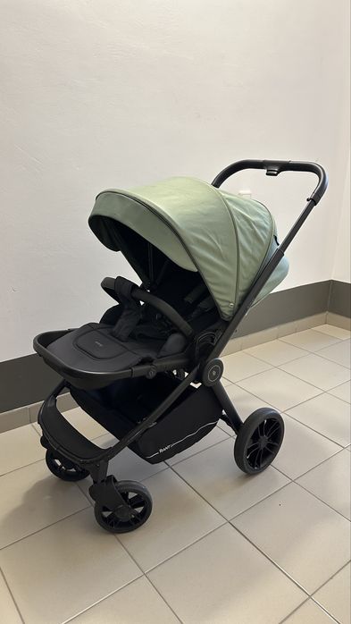 Продам коляску 2в1