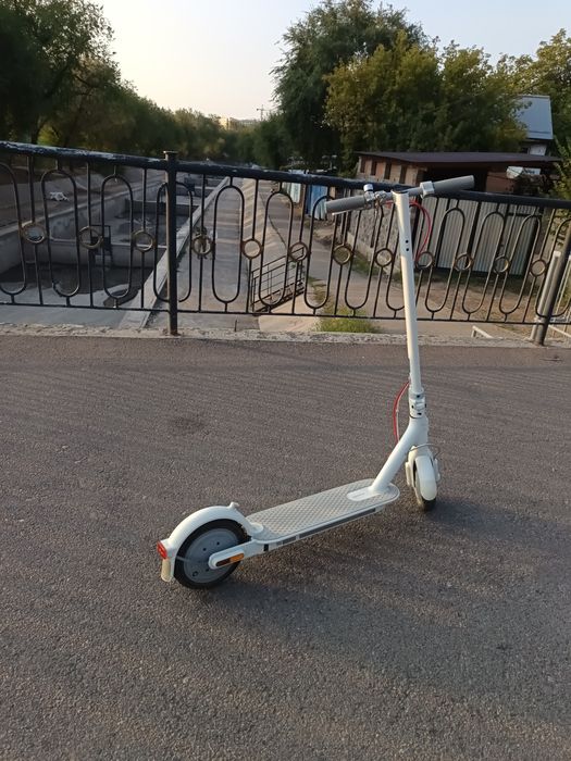 Электросамокат Xiaomi electric scooter 3 lite