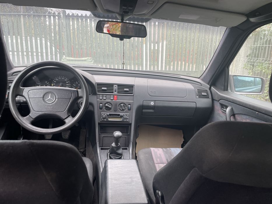 MERCEDES-BENZ E-Class 1995 — imagine 3