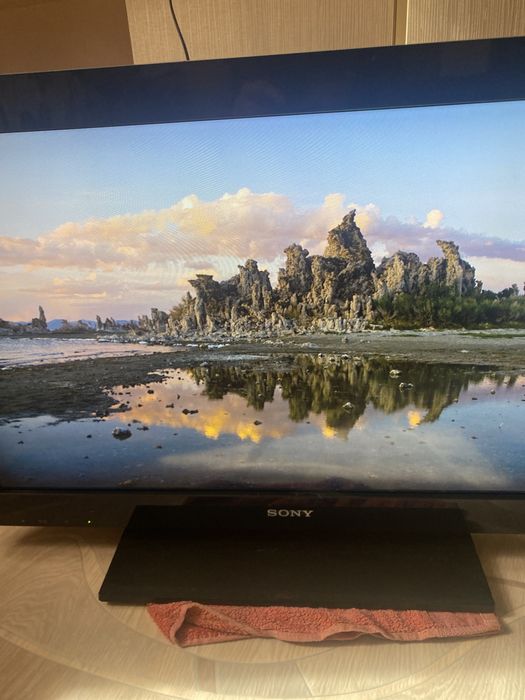 Телевизор SONY KLV-32Bx300 бу