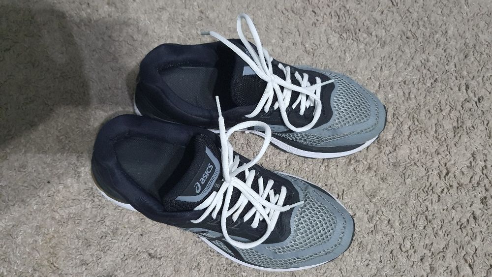 Adidasi ASICS originali masura 45, boost T805S,,gri/negru,fara