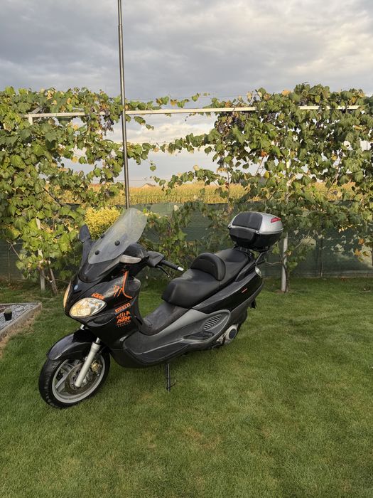 Piaggio X9 Evolution 200cc – 4T – Automat – Stare bună – Acte