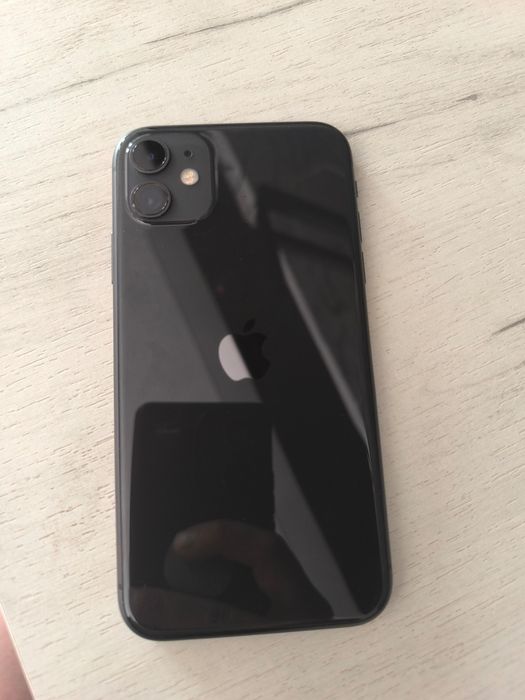 Продам IPhone 11