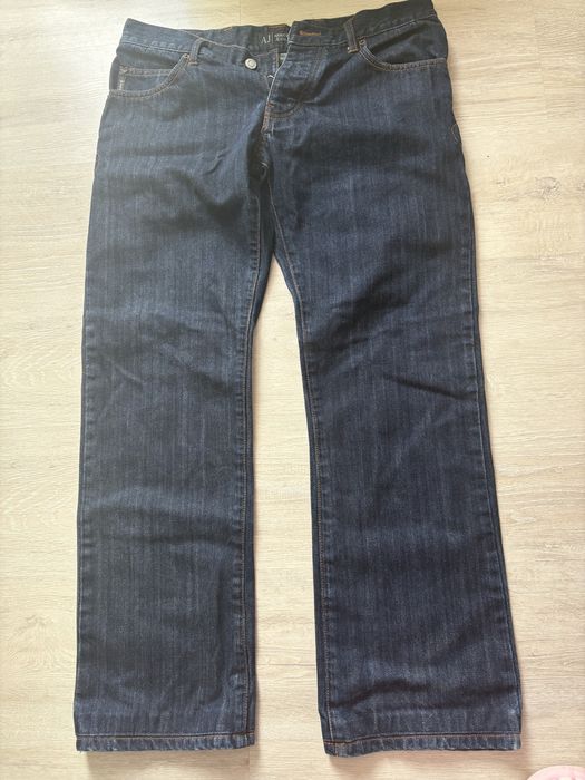 Armani Jeans- нови