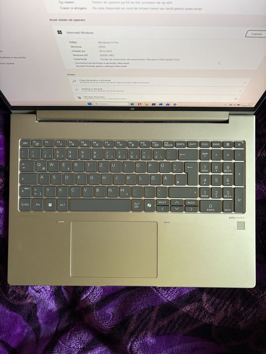 Laptop HP ProBook 465G11 de 16 inci