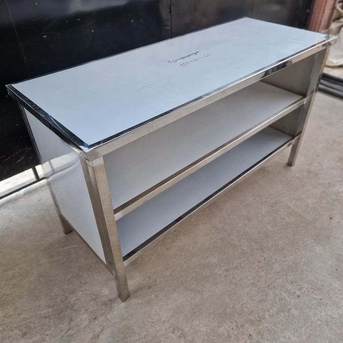 Стол металлический