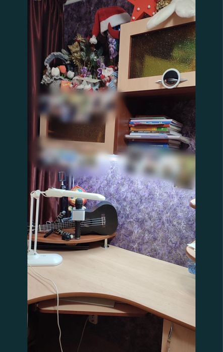 Продам туалетный столик!