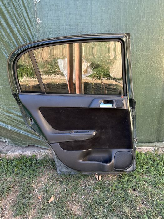 Части за опел астра г