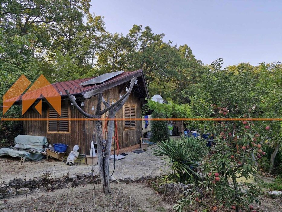 Парцел в Варна, област-м-т Манастирски рид площ 780