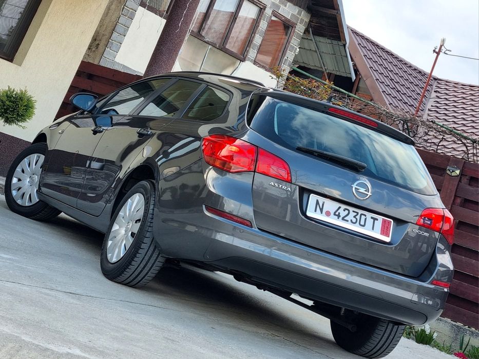 Opel Astra J//EcoFlex//2013//EURO 5
