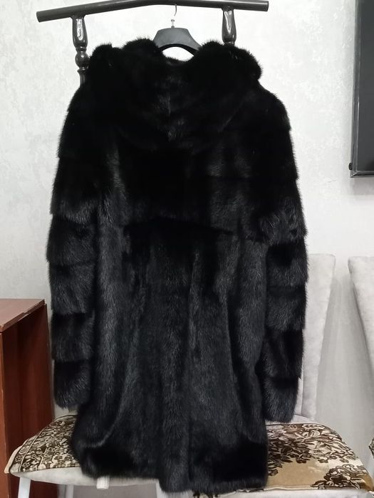 Продам шубу 48-50