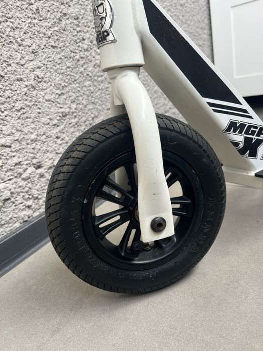 MGP XT Dirt – trotinetă freestyle / off-road