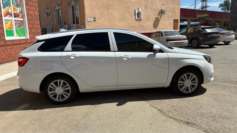 Продам LADA VESTA SW 2019 года