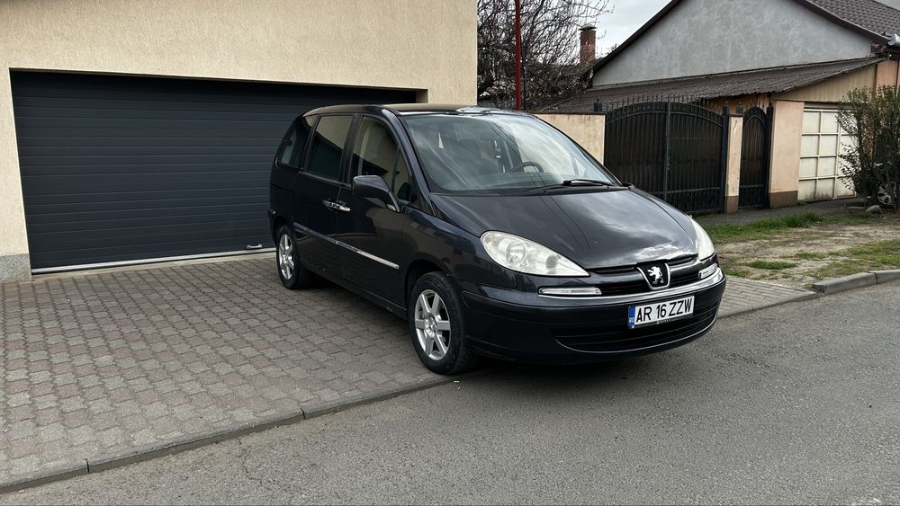 PEUGEOT 807 2009