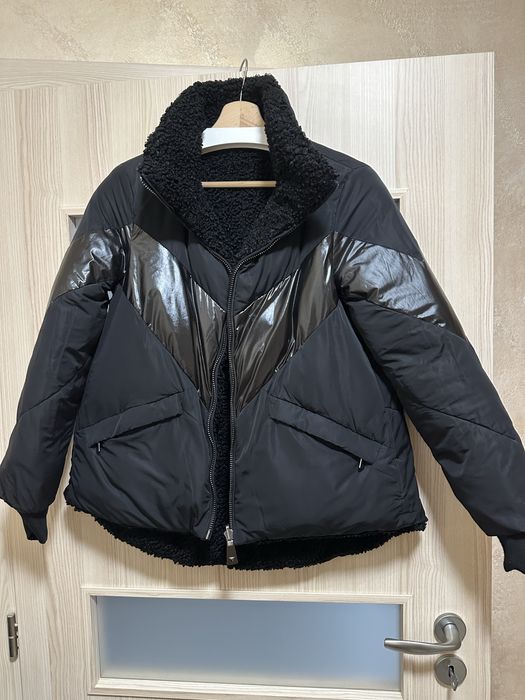 Дамско зимно яке Guess