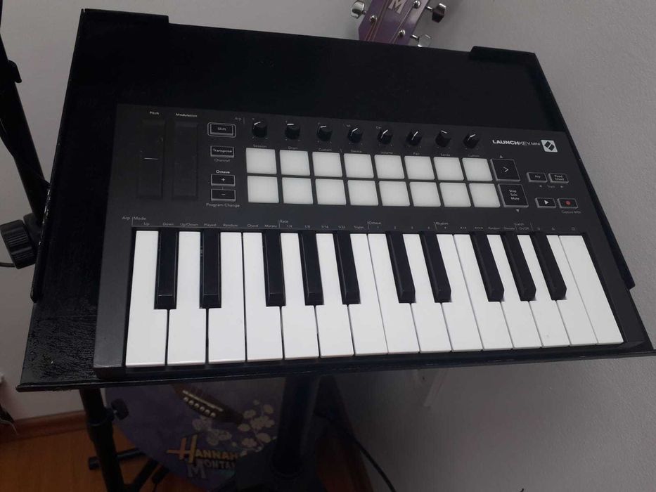 Novation Launchkey Mini mk3