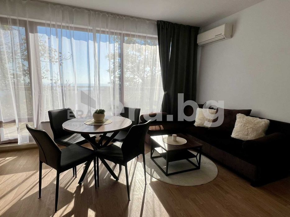 Дава се под наем Двустаен апартамент в Варна, м-т Траката - 77 кв.м за 600 € - Снимка #3