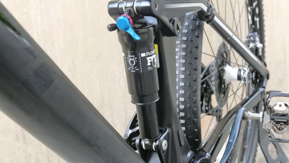 Cube Stereo 120 Race, 29", HPC карбон, FOX Performance 120 мм, Shimano XT 2x11