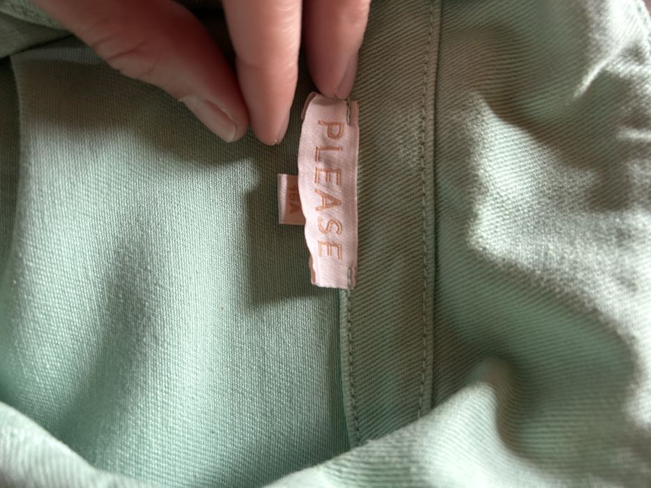 Дънково яке в ментов цвят